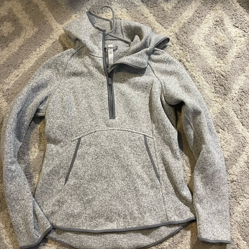 Lululemon 3/4 zip up grey